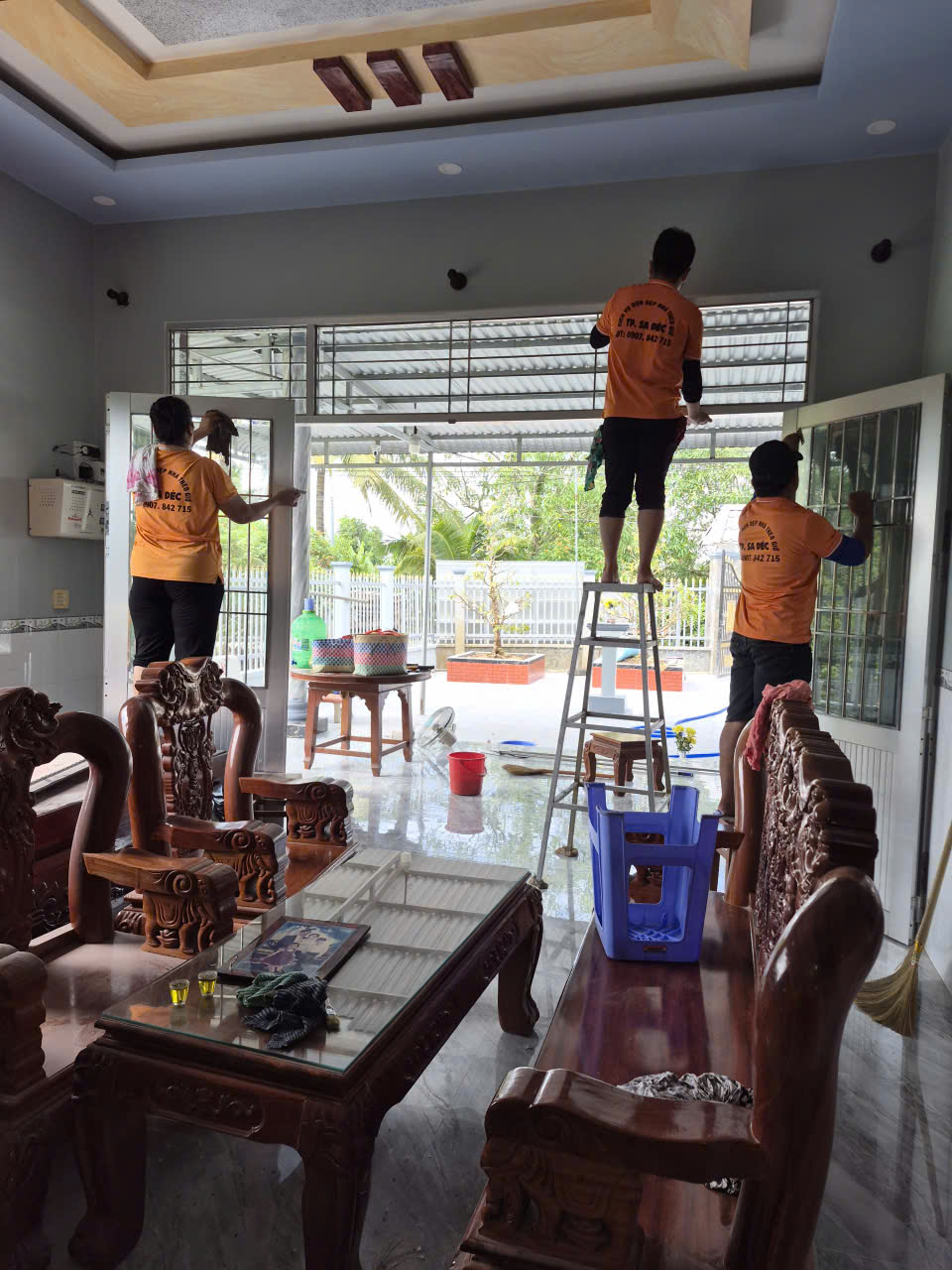 dịch vụ vệ sinh nhà sạch hương nguyễn 