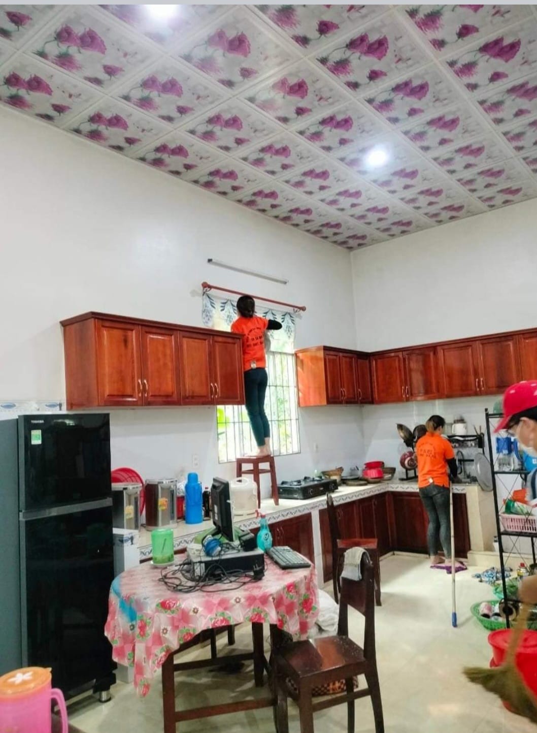Dịch Vụ Vệ Sinh Nhà Sạch Hương Nguyễn